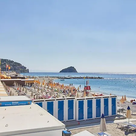 Rivierarent Spotorno Beach * Spotorno